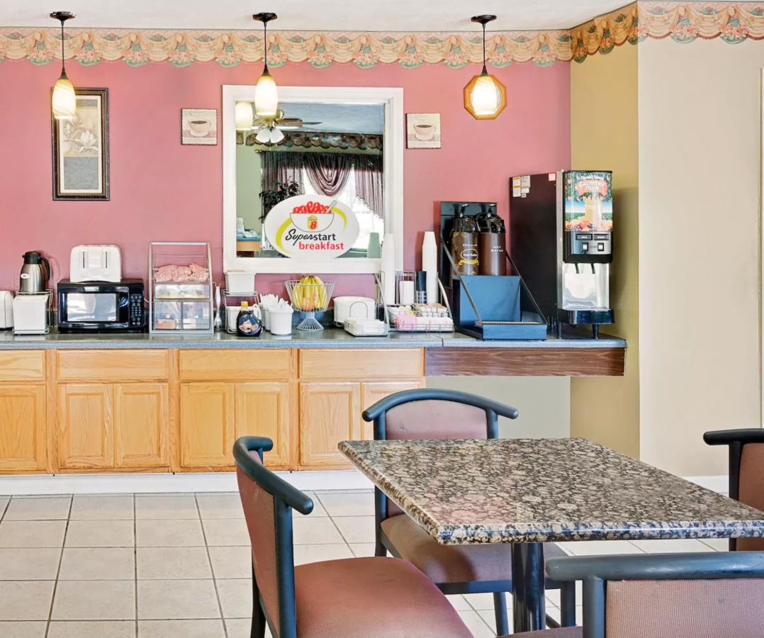 ซูเปอร์ 8 บาย วินด์แฮม โคเซียสโก Motel Kosciusko ภายนอก รูปภาพ